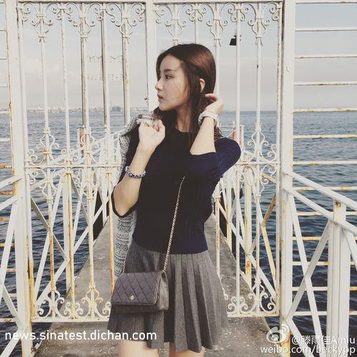 国产人妖ts网站,揭秘虚拟世界中的性别转换之旅 第2张 国产人妖ts网站,揭秘虚拟世界中的性别转换之旅 第2张